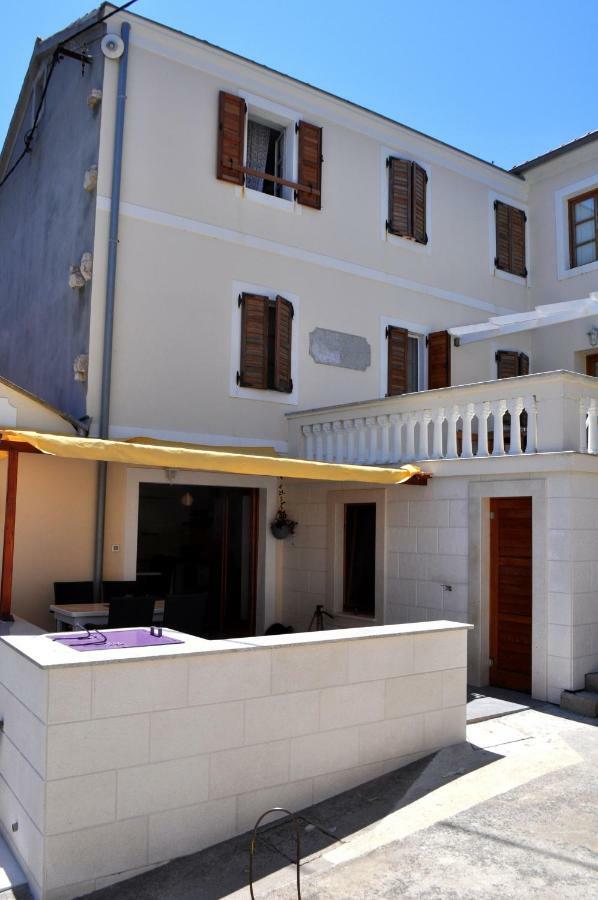 Bay Sascica Apartment Sali Exterior photo
