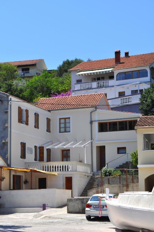 Bay Sascica Apartment Sali Exterior photo